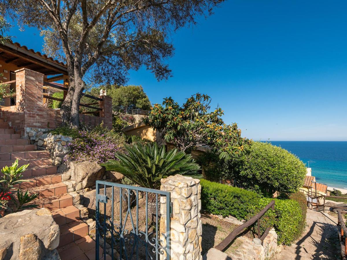 Casa Belvedere Costa Rei Exterior photo